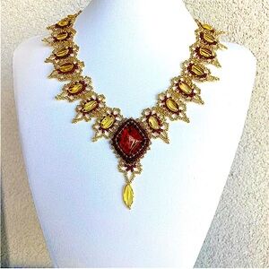 Impressive Amber Necklace made from Round Amber beads